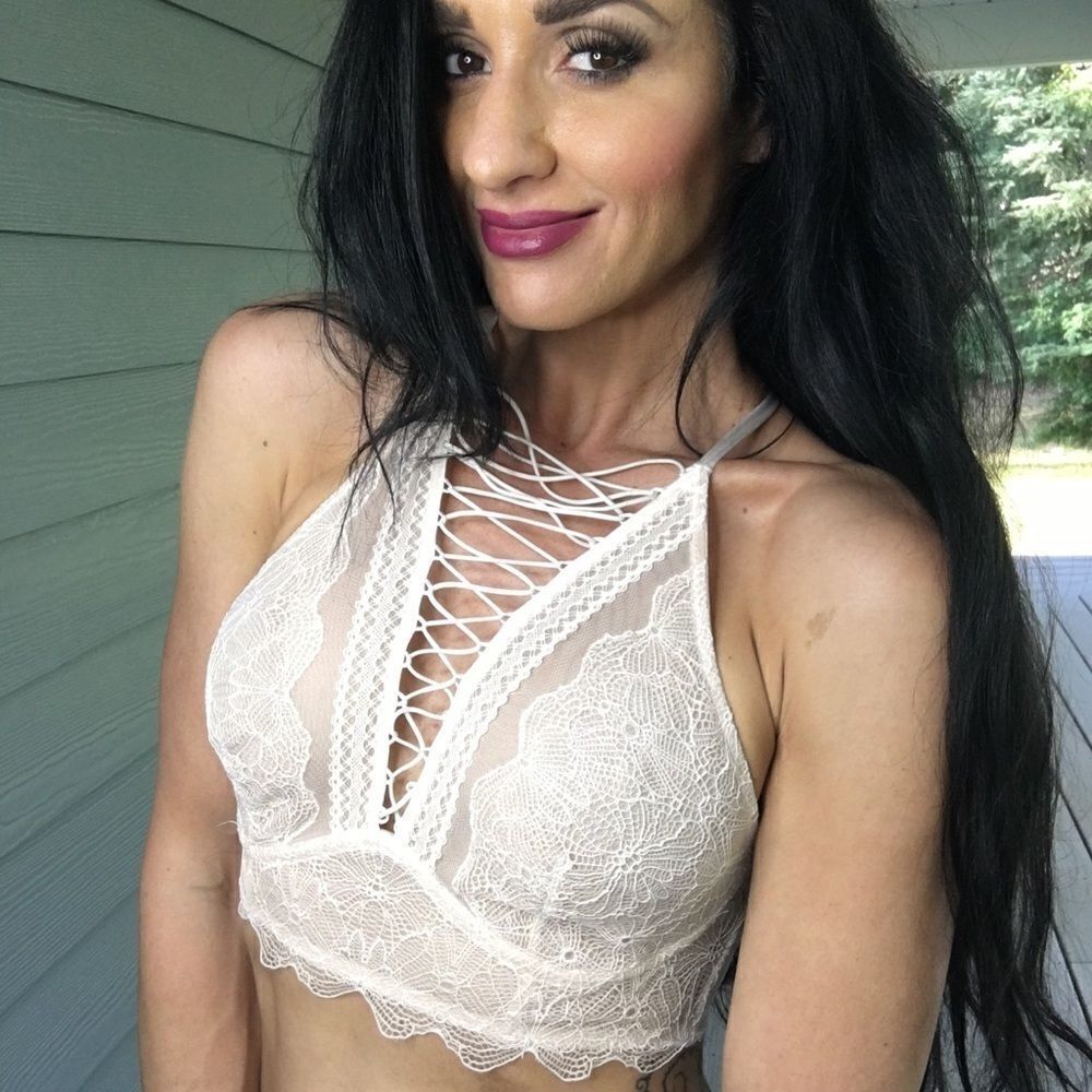 NWT Victoria’s Secret lace up ivory bralette